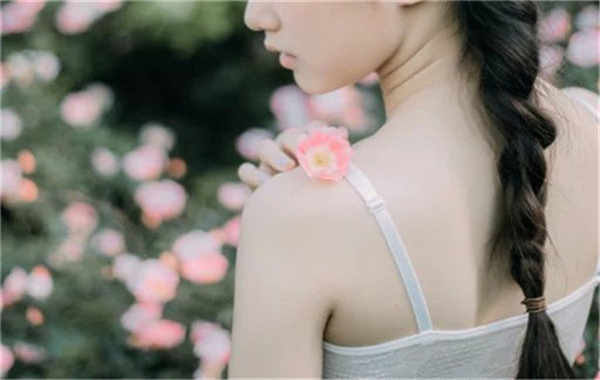 松溪香港胎儿多大能鉴定性别(香港抽血验男女预约) 松溪香港胎儿多大能鉴定性别(香港抽血验男女预约)